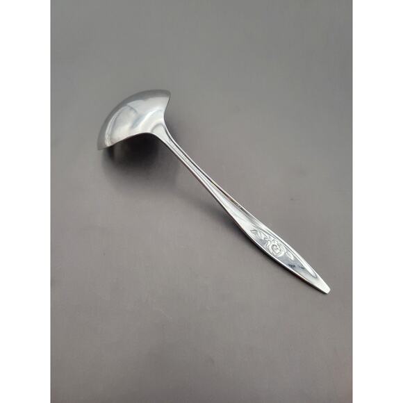 Oneida OUR ROSE Forever Rose Stainless Glossy Flatware Floral Gravy Ladle - Picture 4 of 5